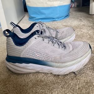 Hoka Bondi 6 Women’s size 9